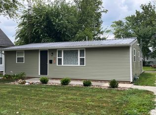 211 W High St, Farmer City, IL