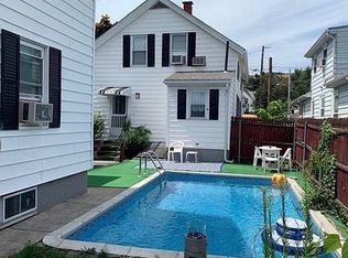 118 Cleveland St, Pawtucket, RI 02860