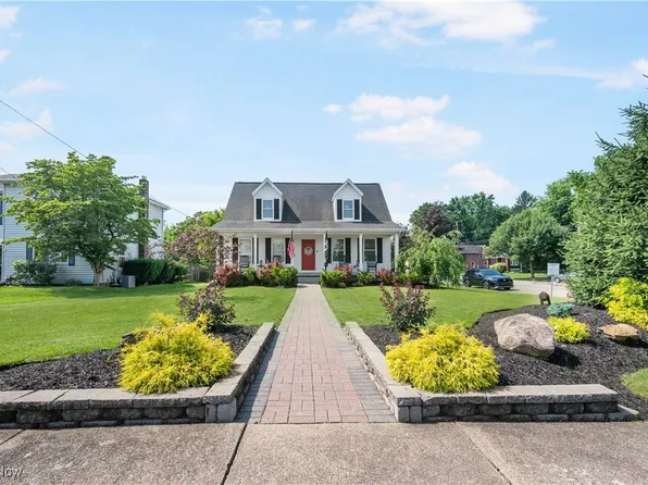 201 Wooster St NE, Navarre, OH 44662