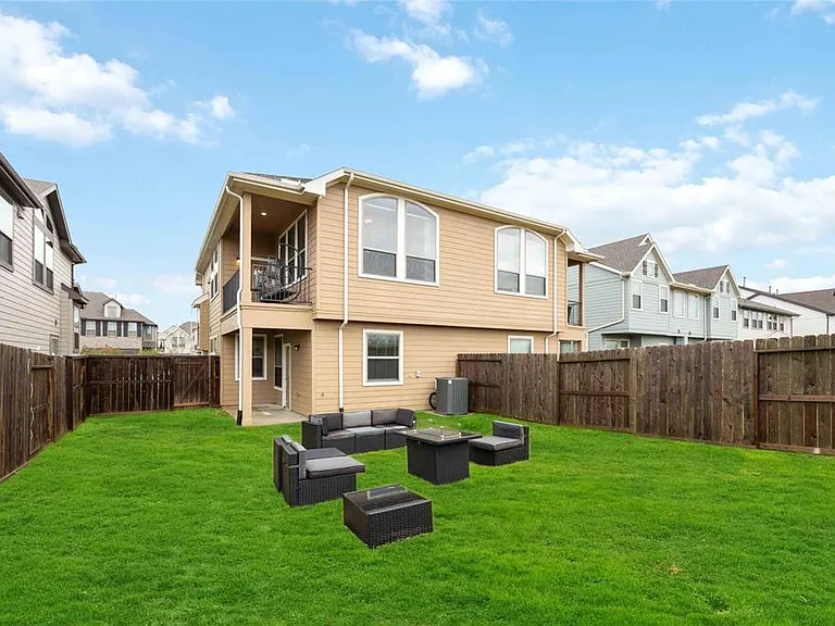 2539 Terrace Point Dr — Photo 25