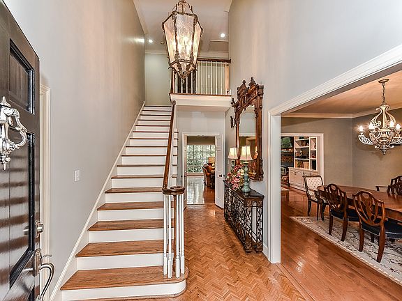 3rd image of 2415 Hartmill Ct