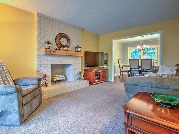 4th image of 11223 Suncrest Dr SE