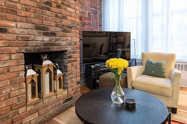 Rented by Building Equity Real Estate LLC | media 5