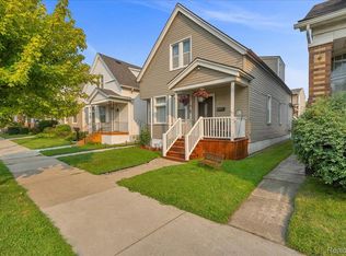 2700 Trowbridge St, Hamtramck, MI 48212