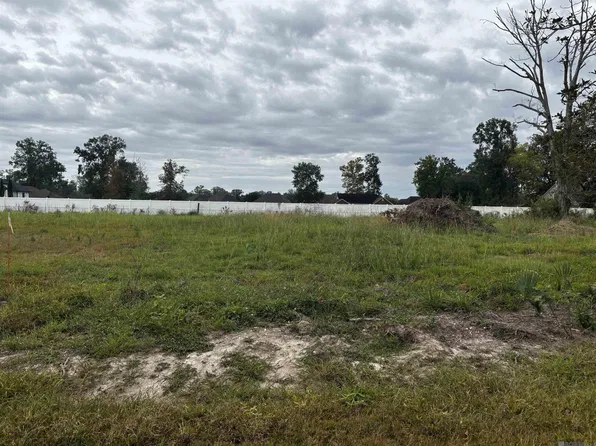 4-D-3 Courtney Rd, Gonzales, LA 70737