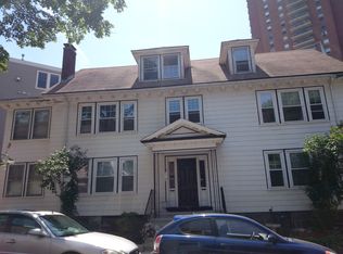 9 Parkwood Ter, Jamaica Plain, MA 02130