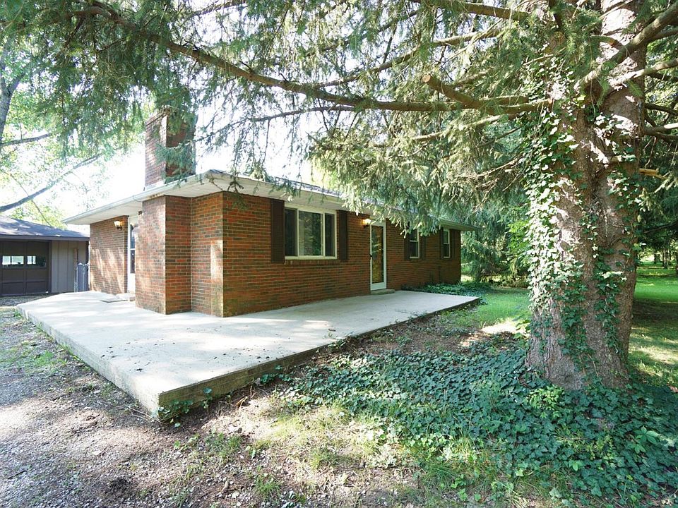 1st image of 1000 Ward Koebel Rd