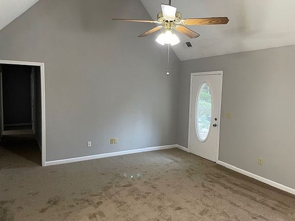 3rd image of 190 Pye Ct
