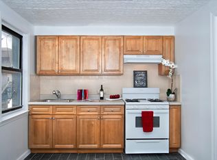 752 Metropolitan Ave #DPX, Brooklyn, NY 11211