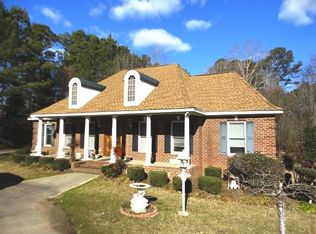 2544 Creek Trl, Sanford, NC 27330