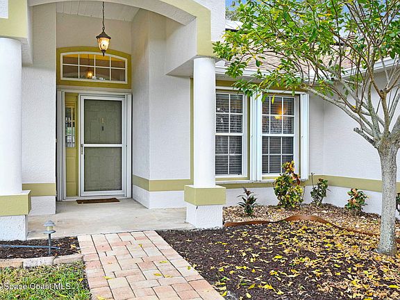 2nd image of 2380 Oak Creek Cir