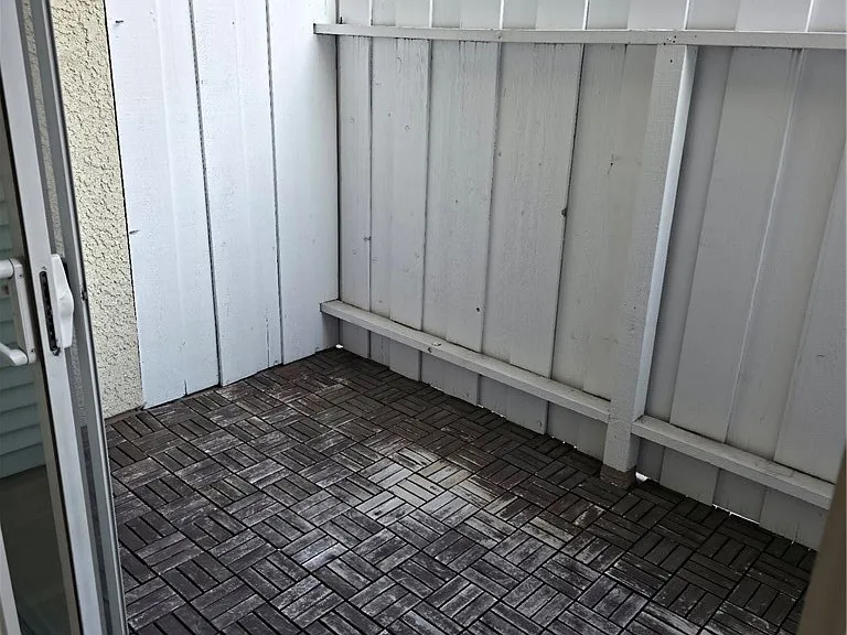 4558 Willis Ave — Photo 3