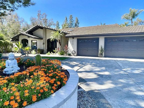 2nd image of 2455 Clearcrest Ln