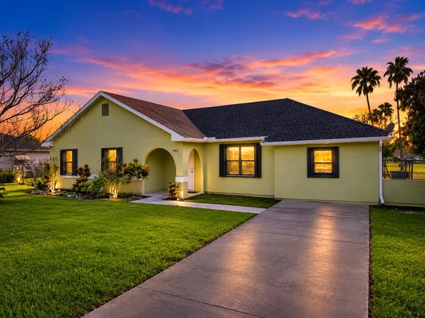 1462 SE NORTH BALCOURT Court SE, Port St Lucie, FL 34952