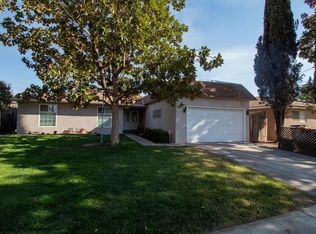 4438 N Dearing Ave, Fresno, CA 93726