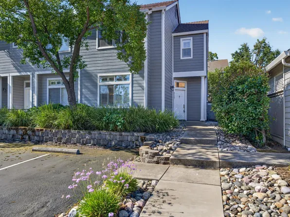 3127 Woods Cir, Davis, CA 95616