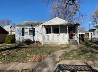 109 N Mound St, Pratt, KS 67124