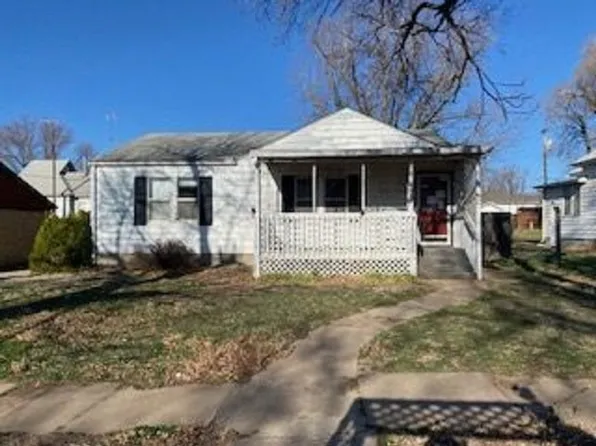 109 N Mound St, Pratt, KS 67124