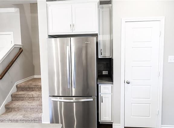 5th image of 2609 McCart Ave #1