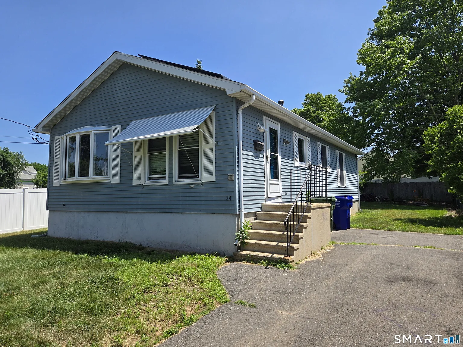 2 bed, 2.0 bath, 1556 sqft, $2,850 — Photo 2