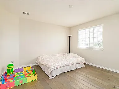 912 Kryptonite Dr — Photo 34