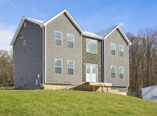 10 Vargas (AKA 70 Jessup Ln) Circle, Stony Point, NY 10980