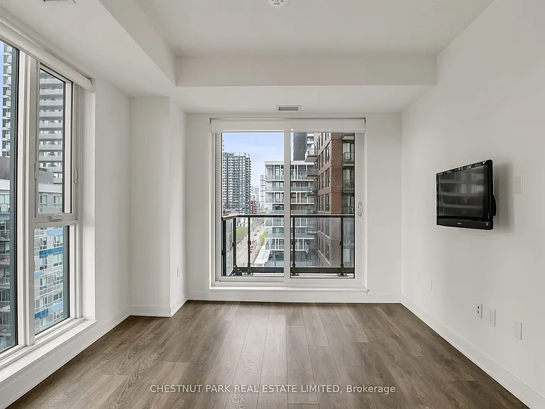 130 River St #803 — Photo 5