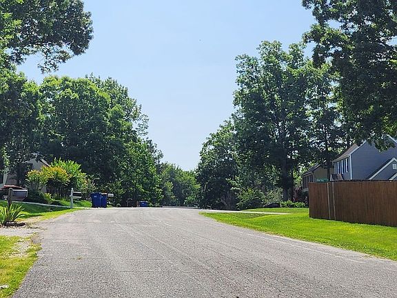 4th image of 10842 Decoy Ln
