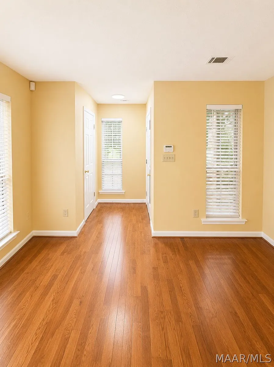 Building Photo - 8346 Grand Oak Ct