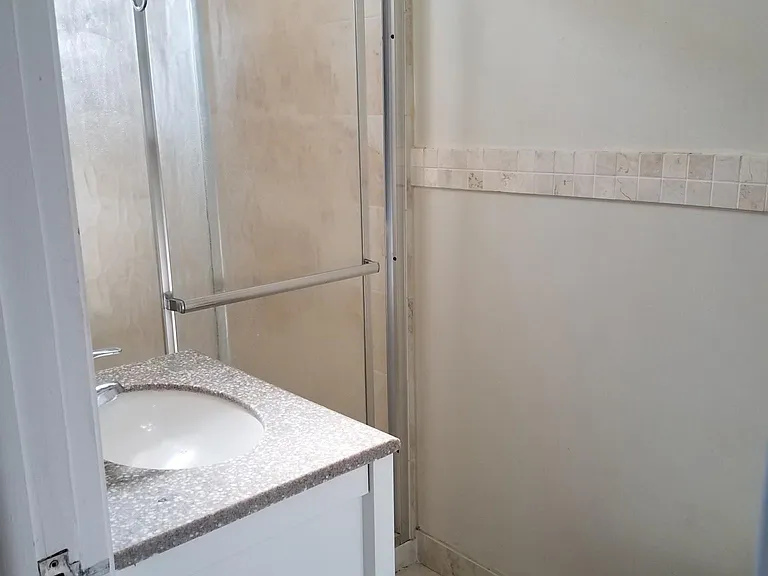 1903 W George St #2 — Photo 11