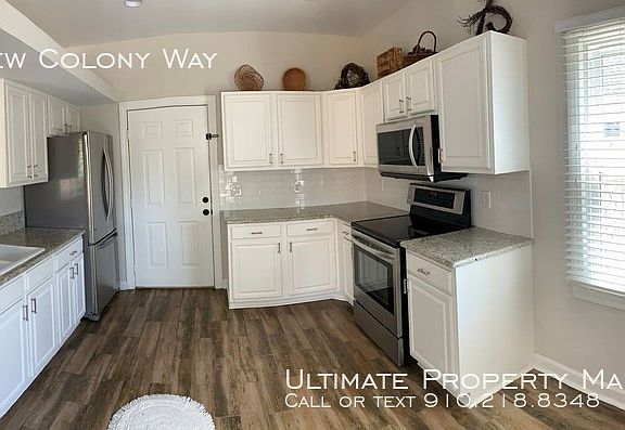 5th image of 3720 New Colony Dr