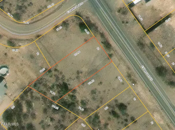 19815 E Stagecoach Trl, Cordes Lakes, AZ 86333