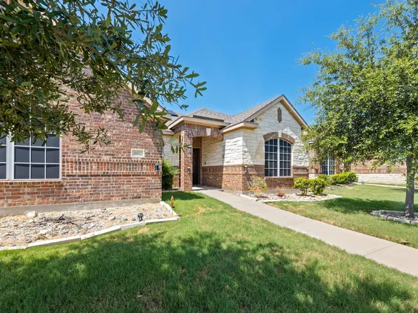 607 Shady Meadow Ln, Glenn Heights, TX 75154