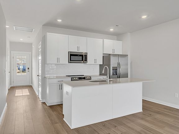 3rd image of 498 Lydia Ashley Ln