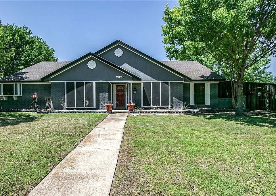 1st image of 2825 Las Palmas Ln