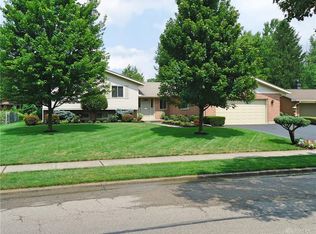 2263 E Whipp Rd, Dayton, OH 45440