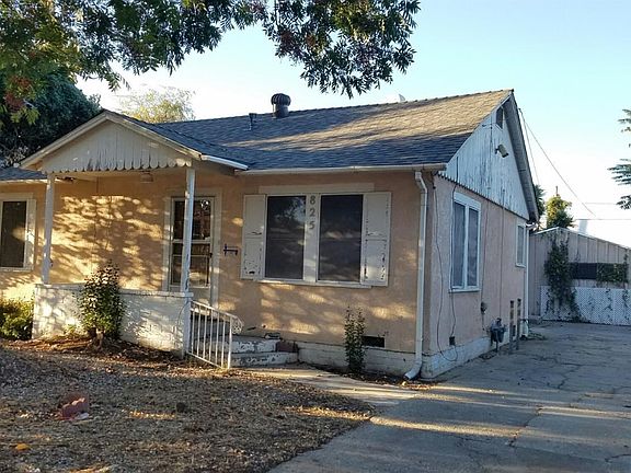 3rd image of 825 Rosalind Ave