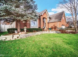 12406 Washington St, Crown Point, IN 46307
