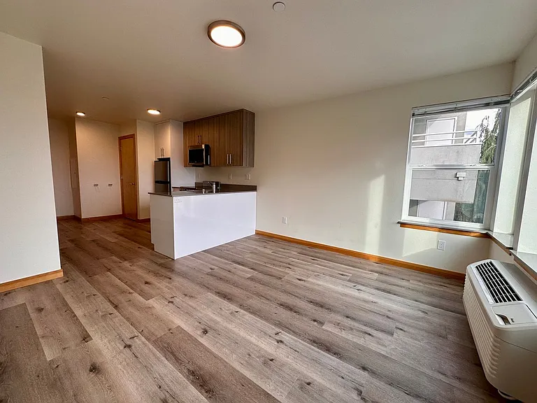 Ballard 58 — Photo 20