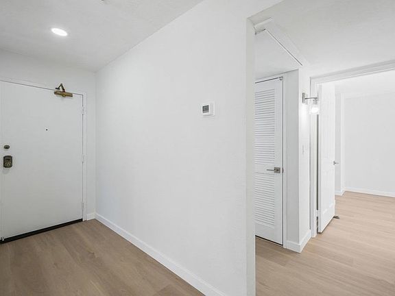 4th image of 5745 Friars Rd Unit 116