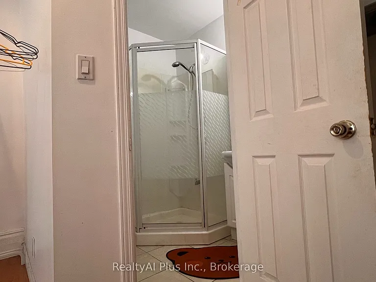 182 Boulton Ave — Photo 9