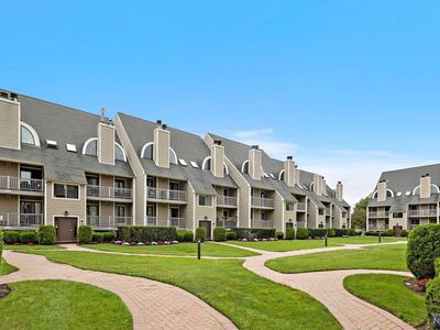 514 River Renaissance #B-14, East Rutherford, NJ, 07073