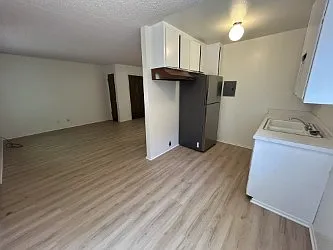 803 Walnut St #F — Photo 8