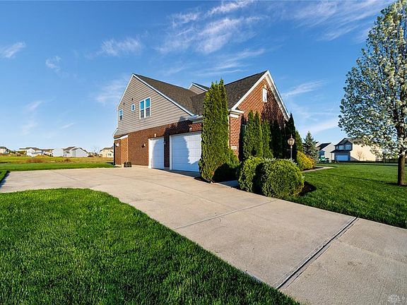 3rd image of 340 Beck Dr
