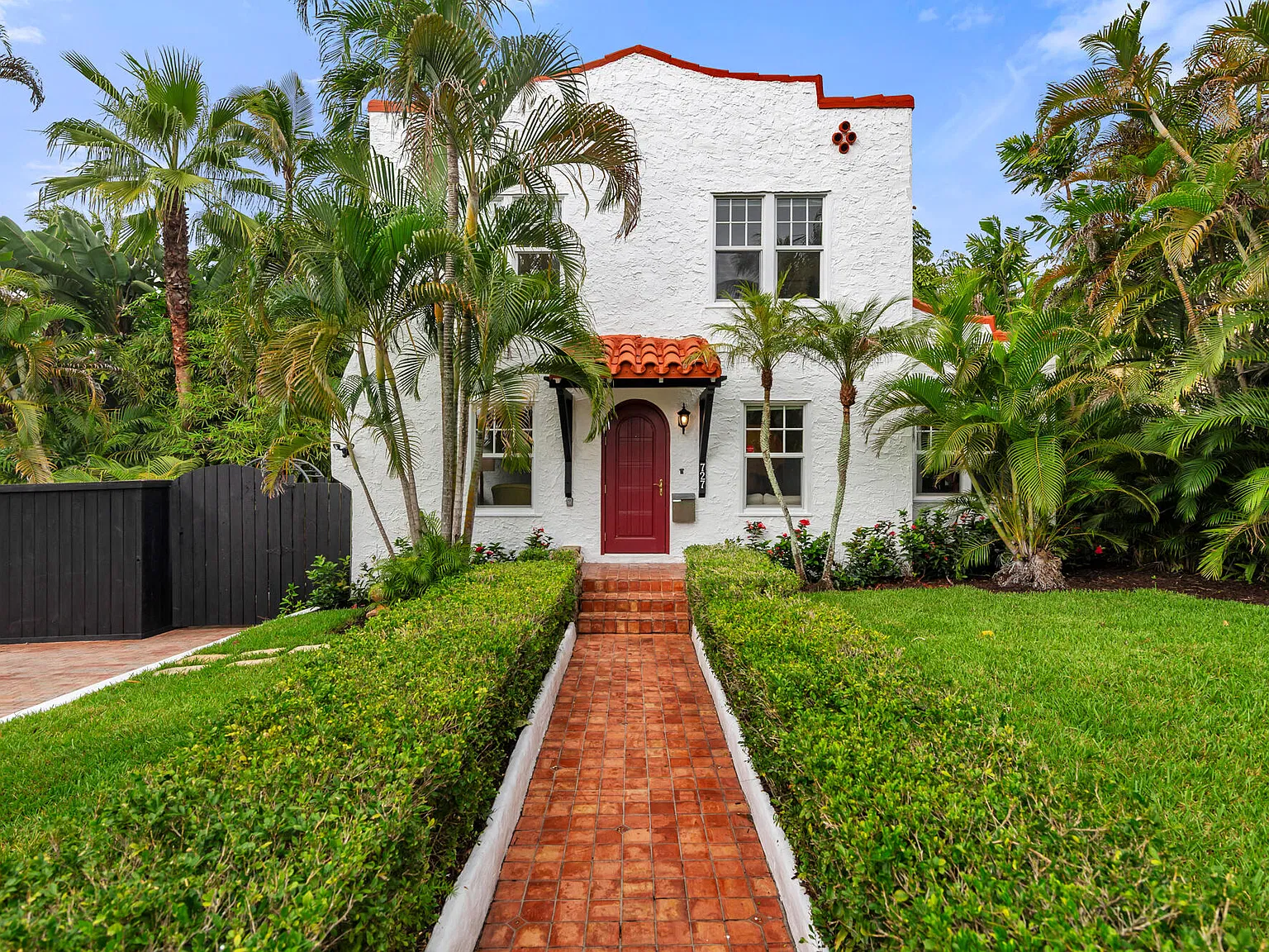 4 bed, 3.0 bath, 1764 sqft, $15,000 — Photo 3
