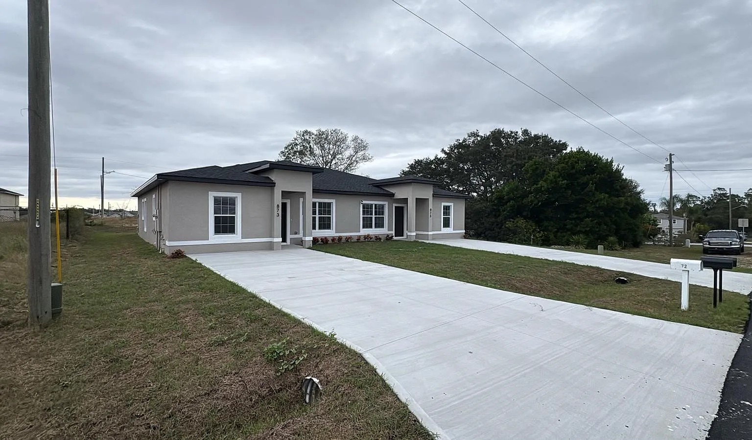3 bed, 2.0 bath, 1416 sqft, $1,850 — Photo 1
