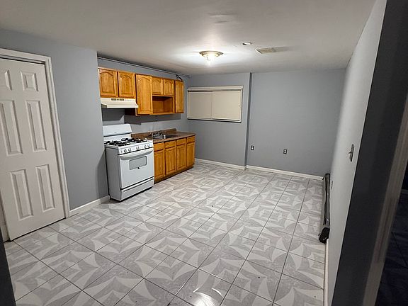 5th image of 170-29 93rd Ave #L1