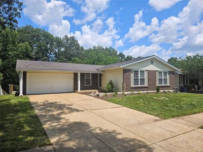 660 Towerwood Dr, Ballwin, MO, 63021