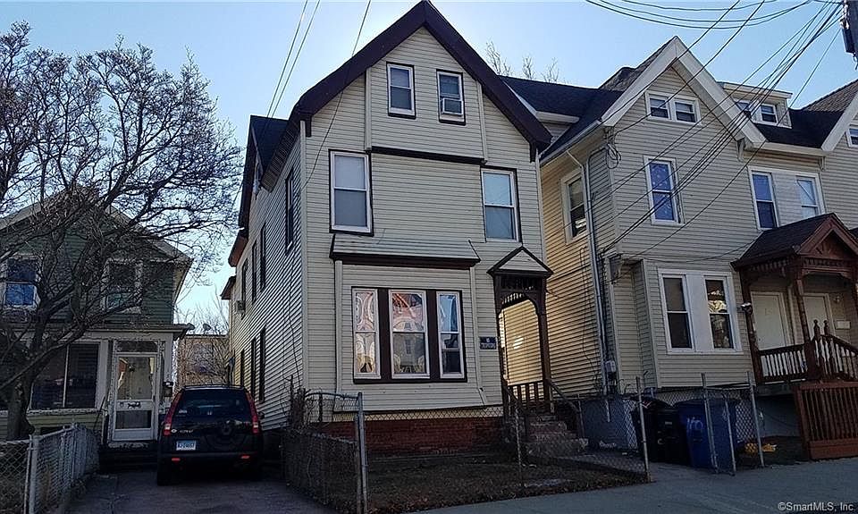 1st image of 140 Portsea St