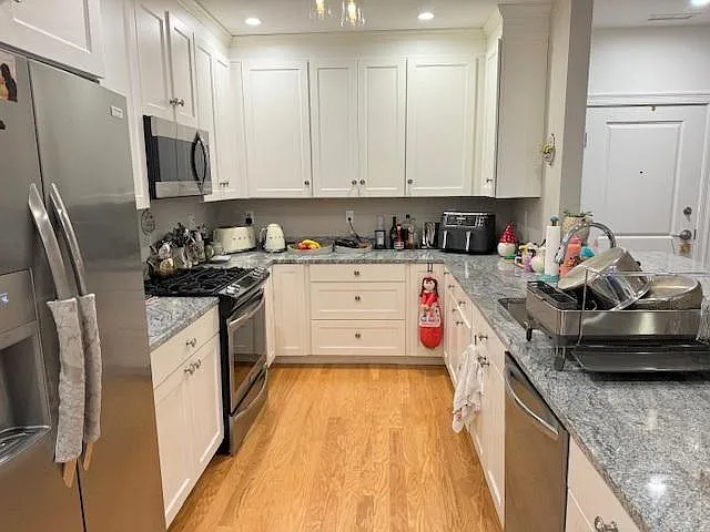 2 Inwood Dr #2010 — Photo 8